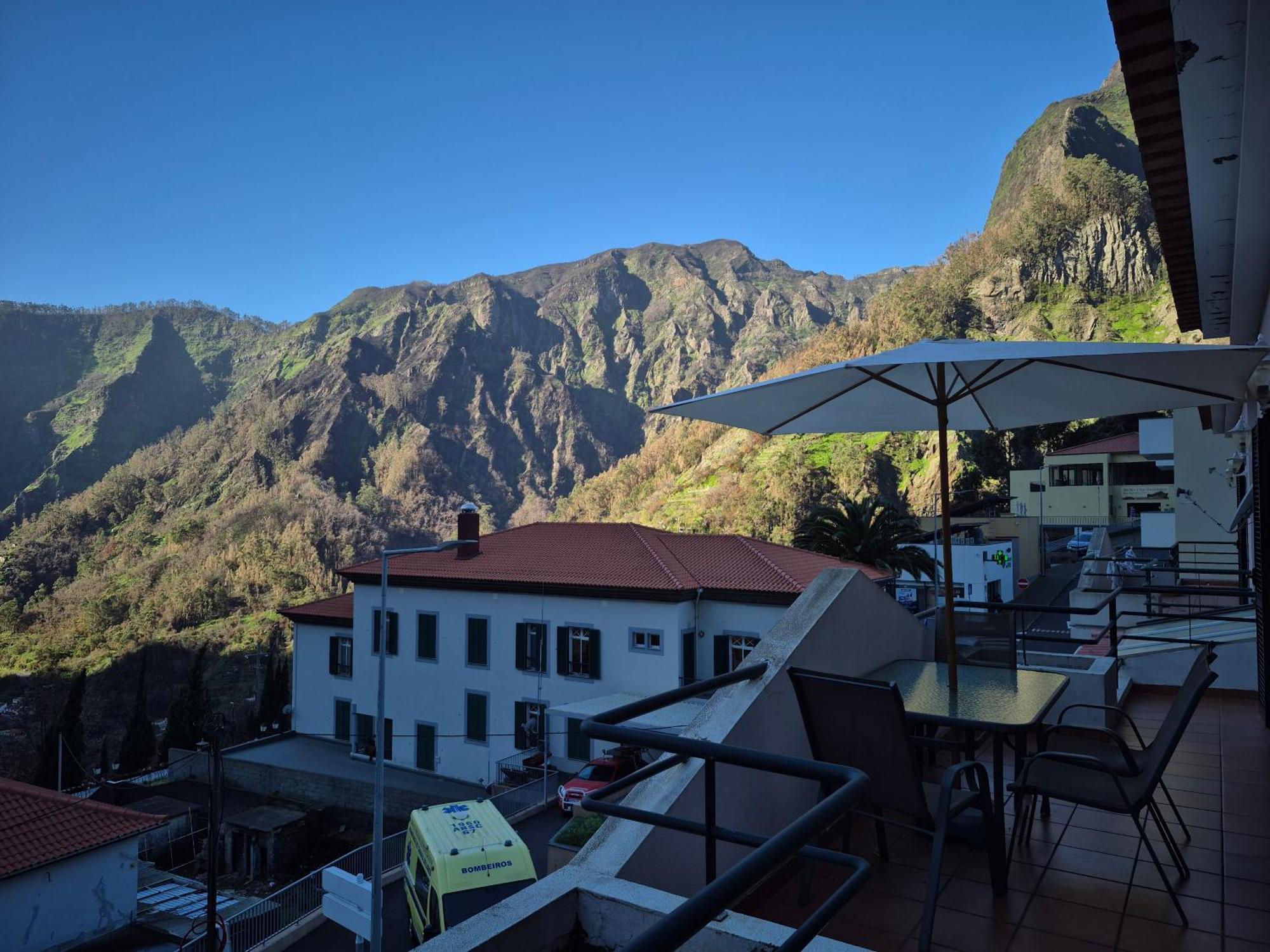 Valley Of Nuns Holiday Apartments Curral Das Freiras Εξωτερικό φωτογραφία